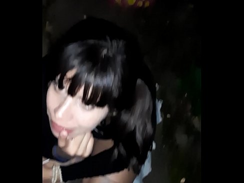 ❤️ Pe stradă penisul umflat în schimbul unor bomboane ❤️❌ at ro.pornodil.ru ﹏