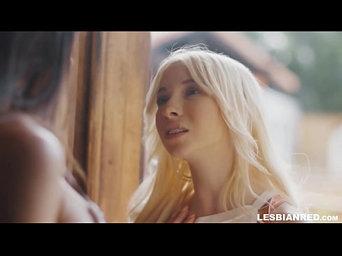 ❤️ Fata vine acasă câteva luni mai târziu și ajunge să mănânce păsărica mamei vitrege ❤️❌  at ro.pornodil.ru ﹏